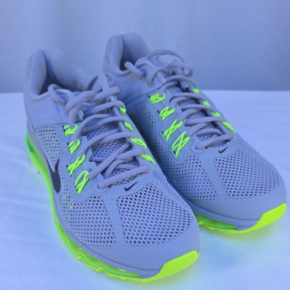 Nike Air Max 2013 Gray and Neon Yellow Men\'s Shoes